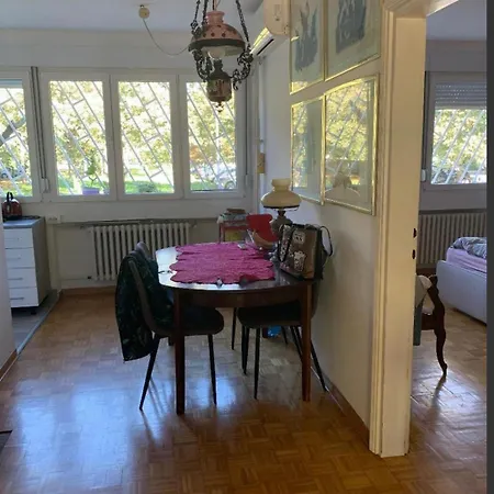 New Belgrade Apartmsn Apartment Bezanija